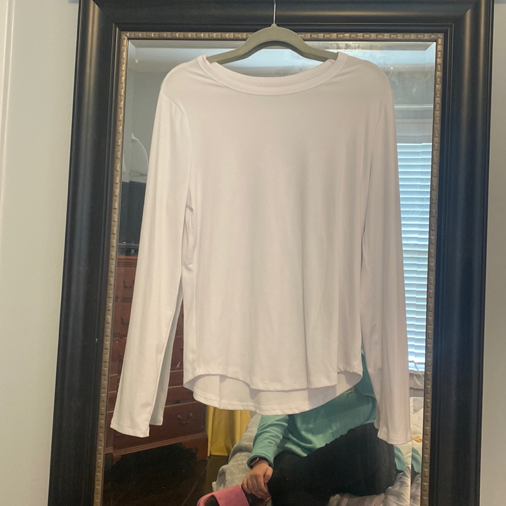 NWOT, Basic white shirt